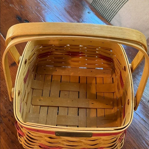 Longaberger Basket with Floral Liner and Wooden Handle - Picture 4 of 10